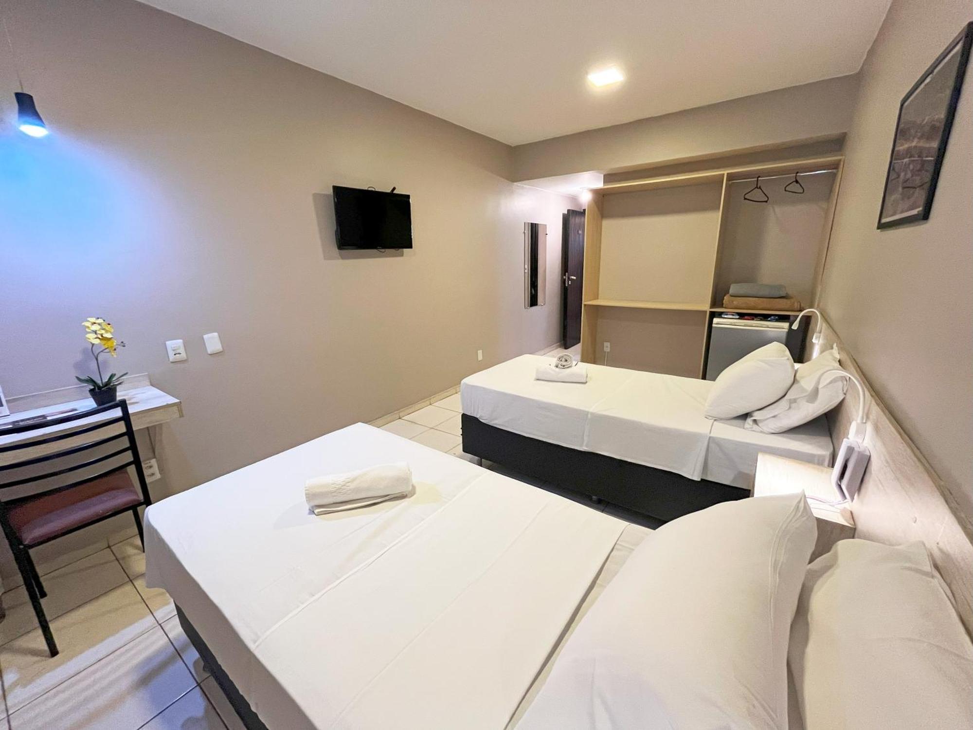 Hotel Econotel By Bsb Inn Brasilia Bagian luar foto